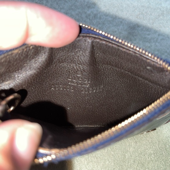 Authentic Gucci Coin purse - Picture 4 of 6